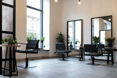 Fancy Studio Urody - Salon fryzjerski i przedłużanie włosów